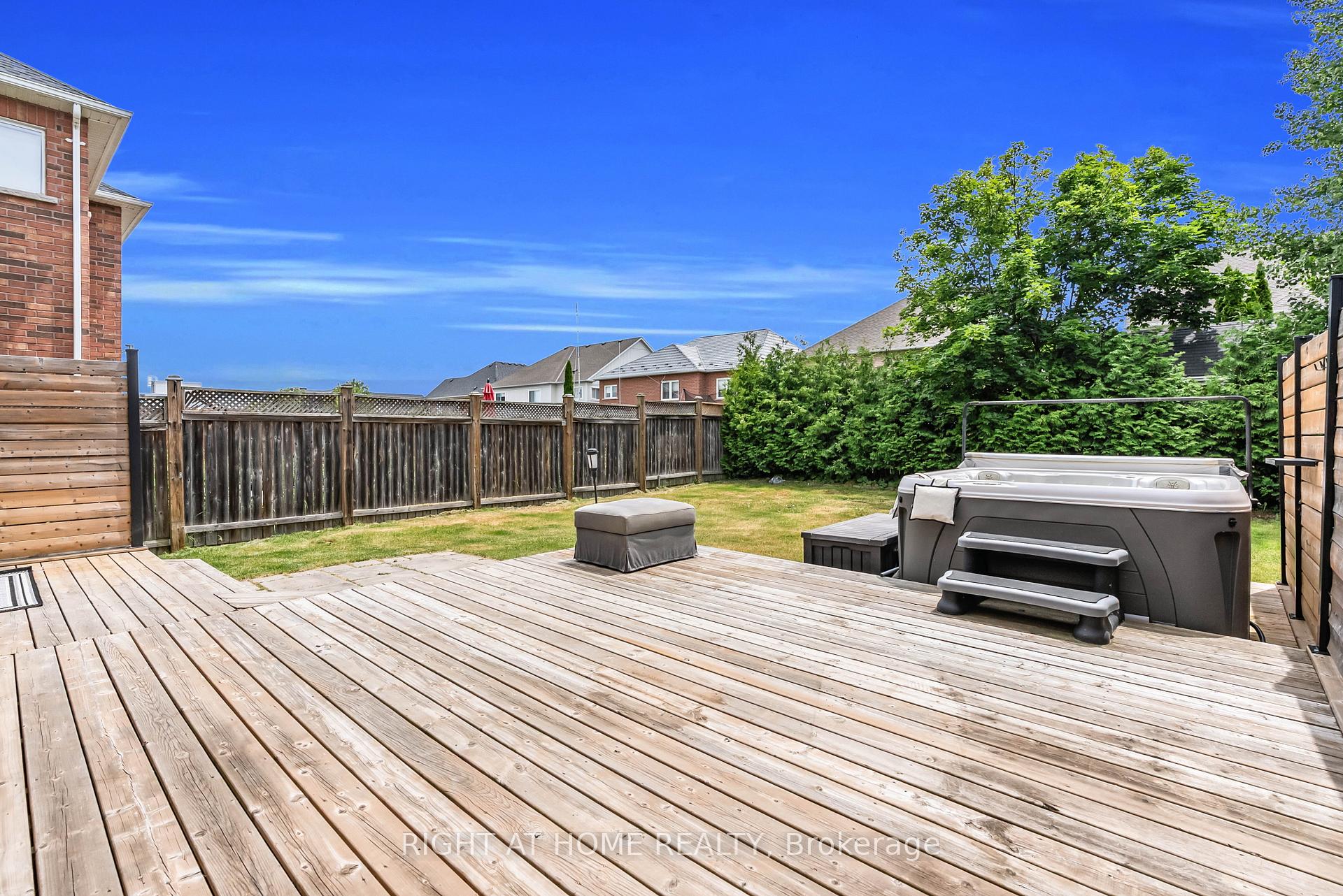Photo 42 of 1369 Coldstream Drive, Oshawa, Taunton — HOMEH