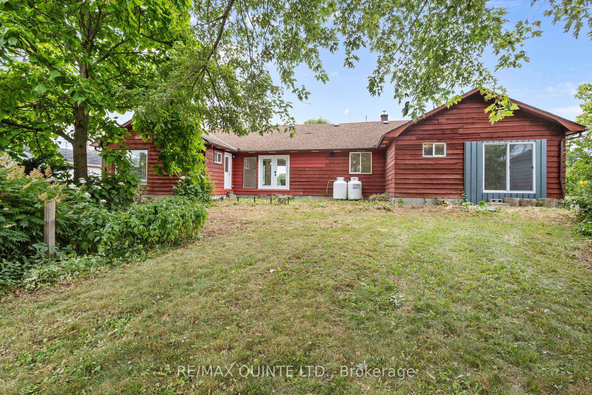 Photo 8 of 787 County Rd 28, Prince Edward County, Ameliasburg Ward — HOMEH