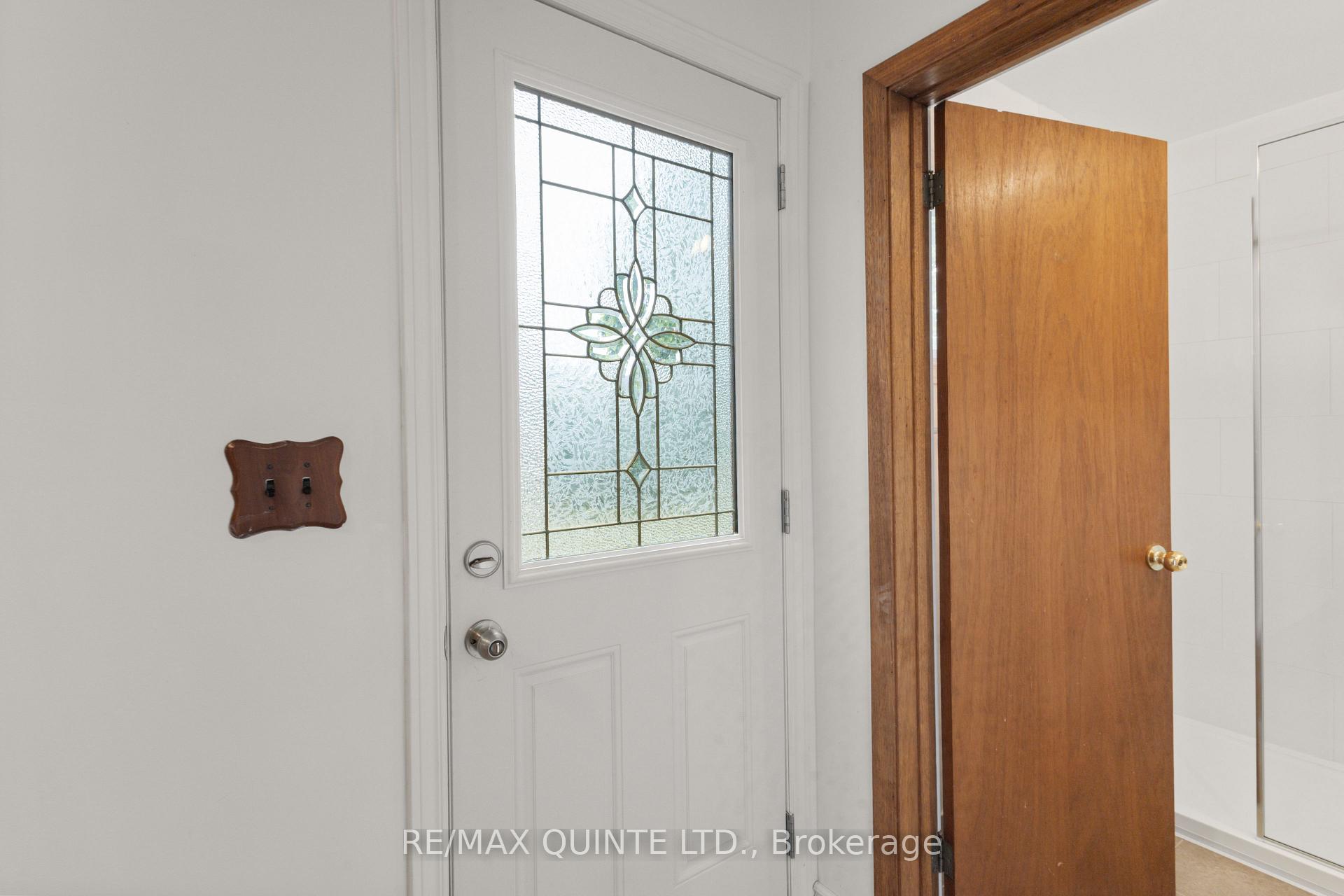 Photo 37 of 787 County Rd 28, Prince Edward County, Ameliasburg Ward — HOMEH