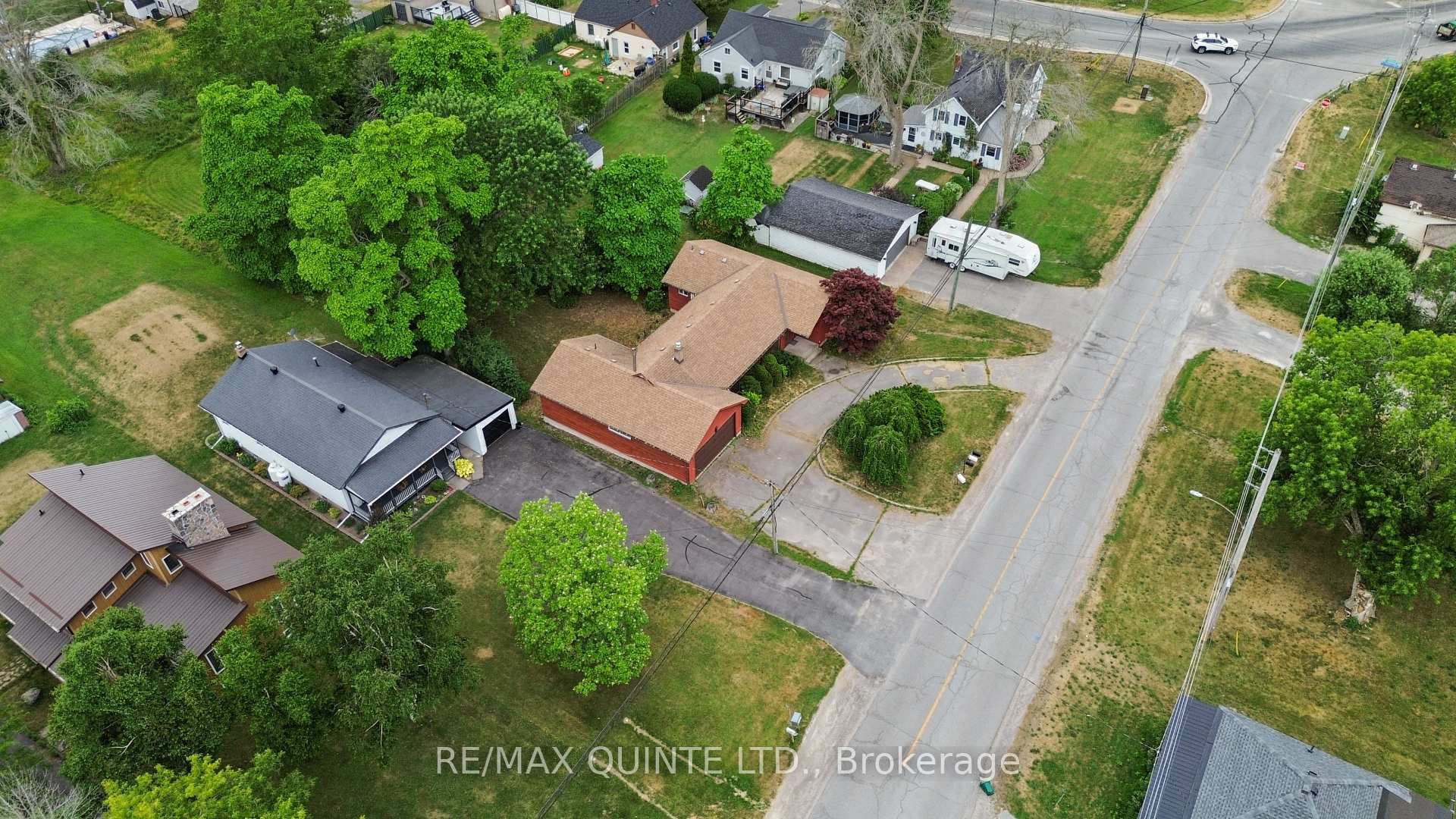 Photo 45 of 787 County Rd 28, Prince Edward County, Ameliasburg Ward — HOMEH