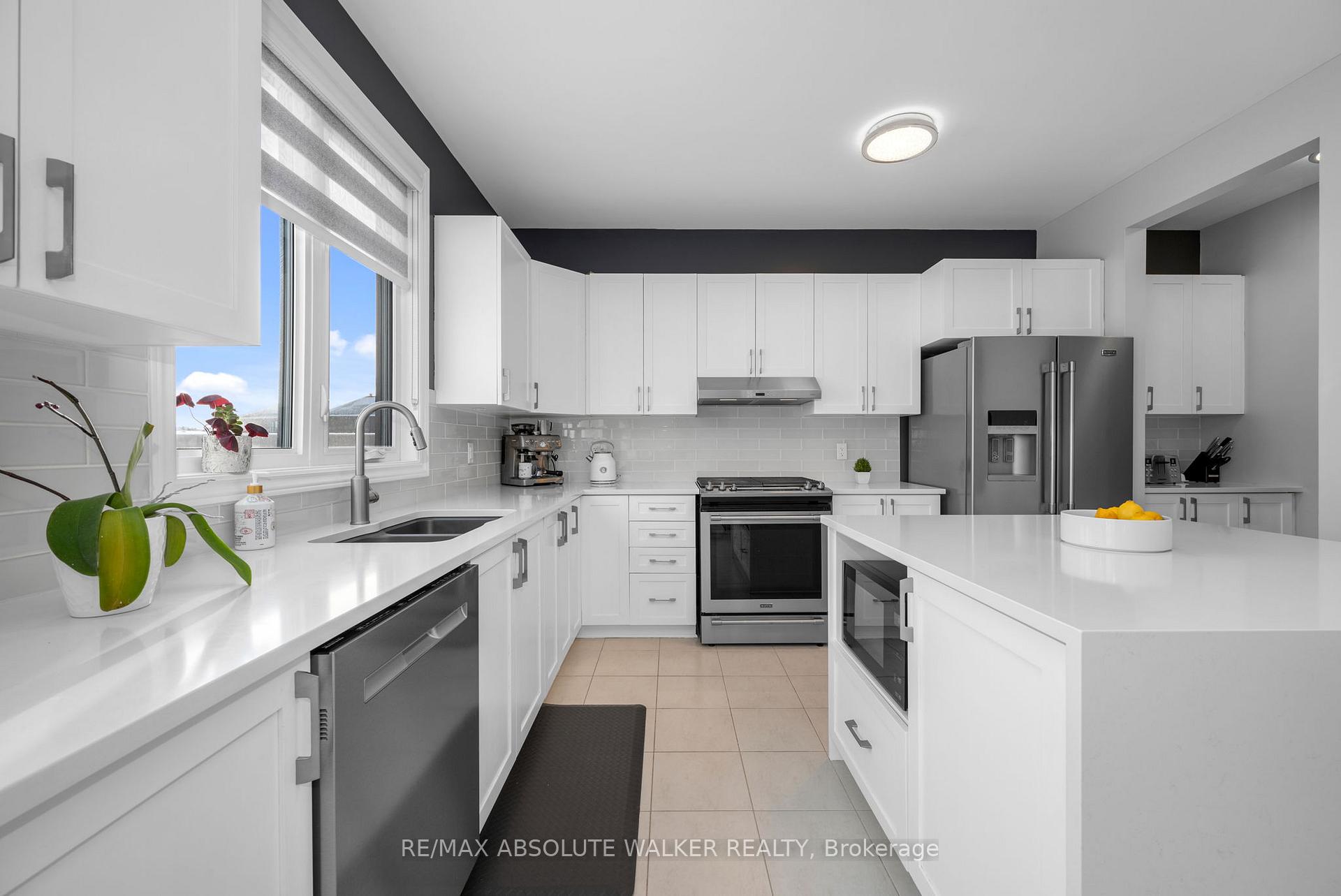 Photo 15 of 415 Hepatica Way, Ottawa, Avalon West — HOMEH