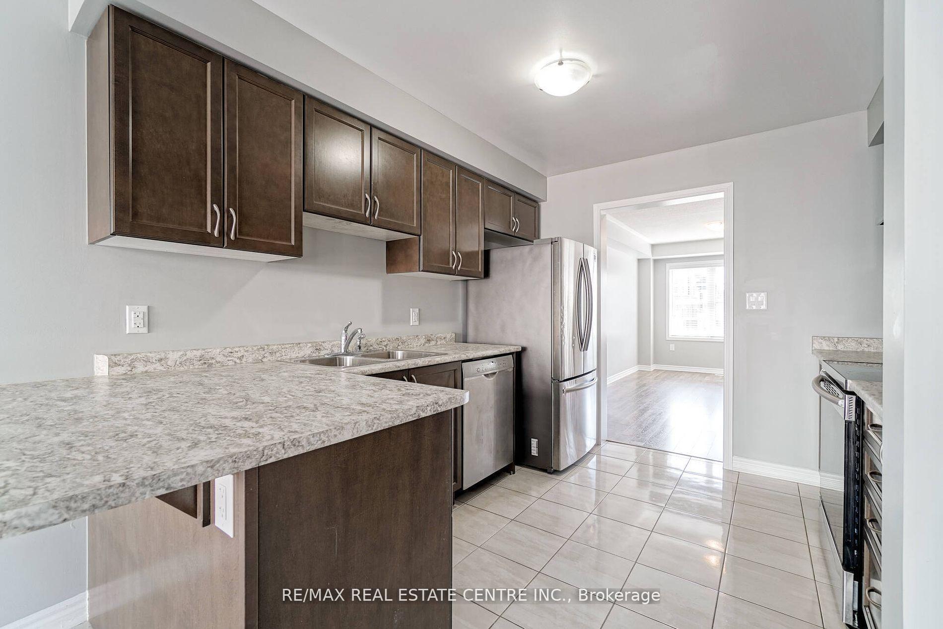 Photo 14 of 2609 Toffee Street, Pickering, Rural Pickering — HOMEH