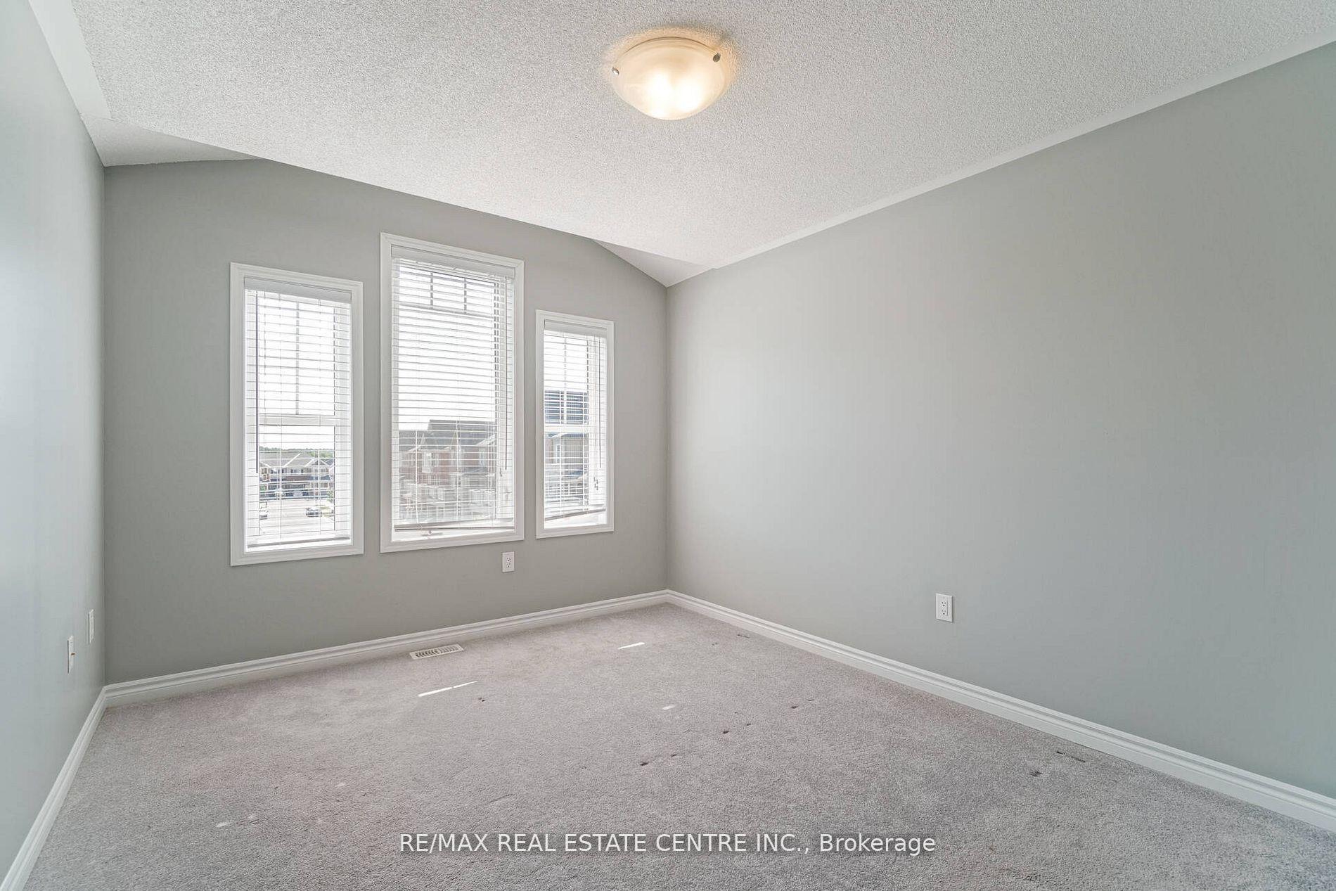 Photo 27 of 2609 Toffee Street, Pickering, Rural Pickering — HOMEH
