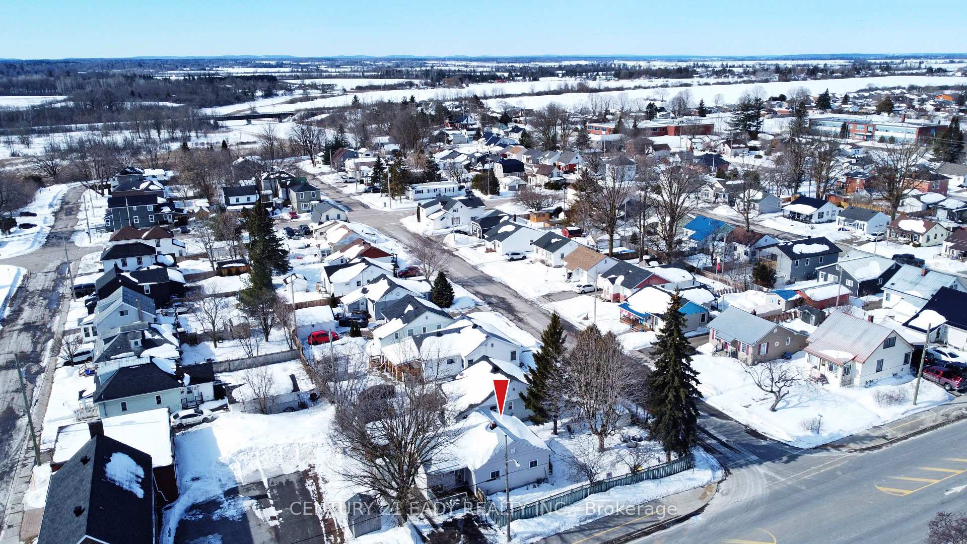 Photo 30 of 127 Cameron Avenue, Renfrew — HOMEH