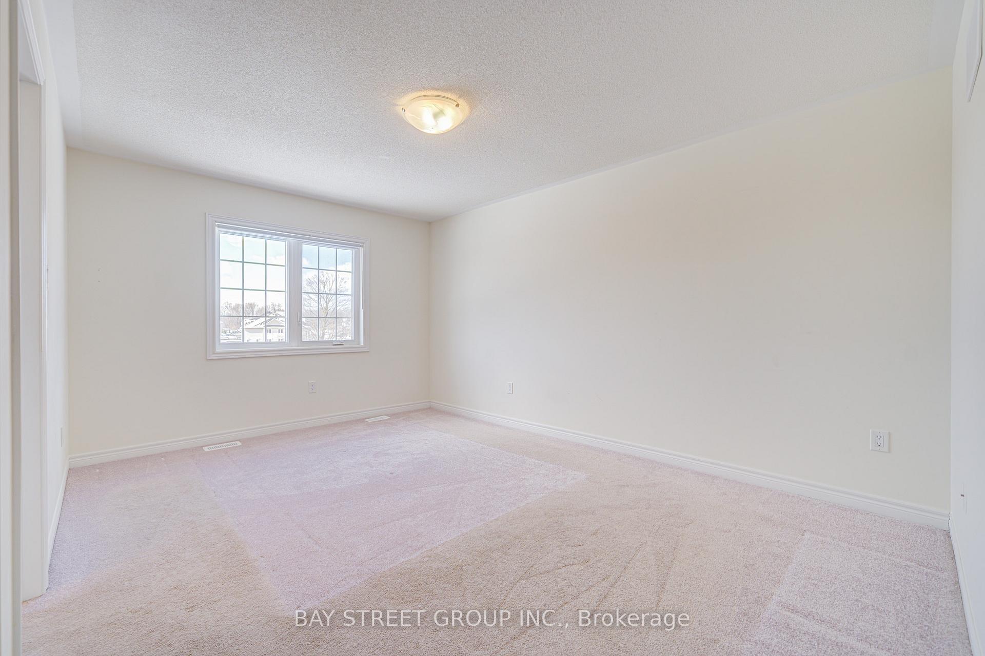 Photo 24 of 87 Bayardo Drive, Oshawa, Windfields — HOMEH