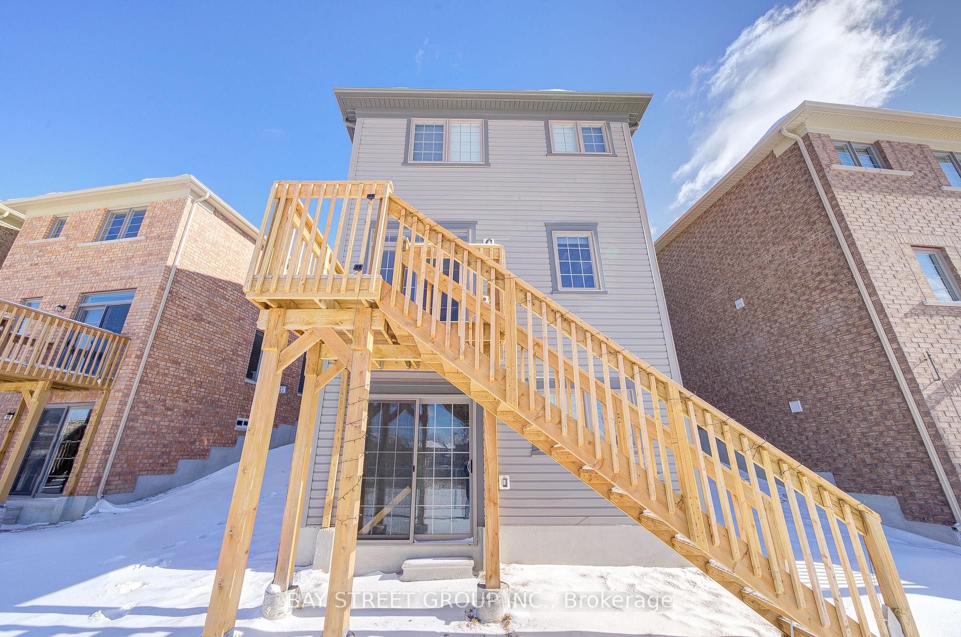 Photo 43 of 87 Bayardo Drive, Oshawa, Windfields — HOMEH
