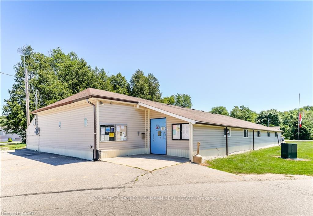 Photo 15 of 41 Cedarbush Crescent Point E, Puslinch, Rural Puslinch East — HOMEH
