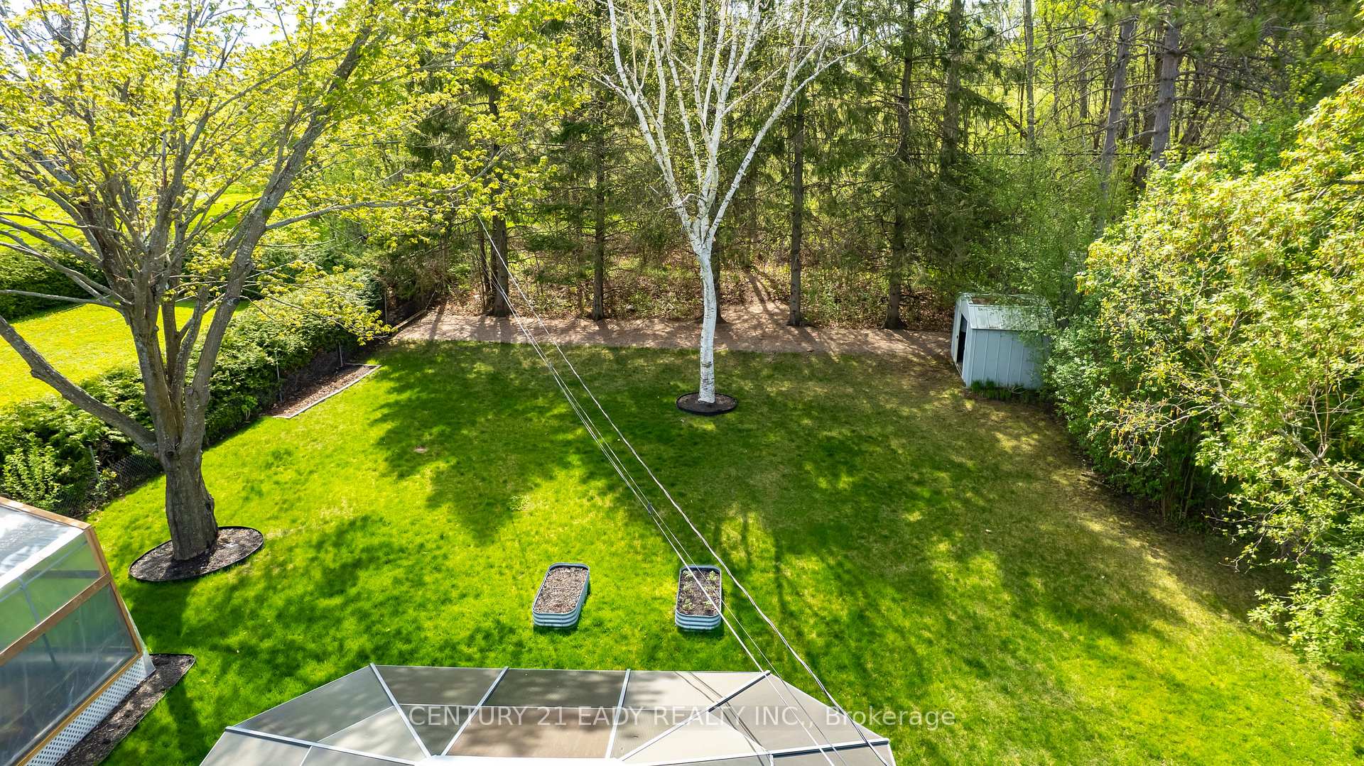Photo 8 of 201 Wade Avenue, Renfrew — HOMEH
