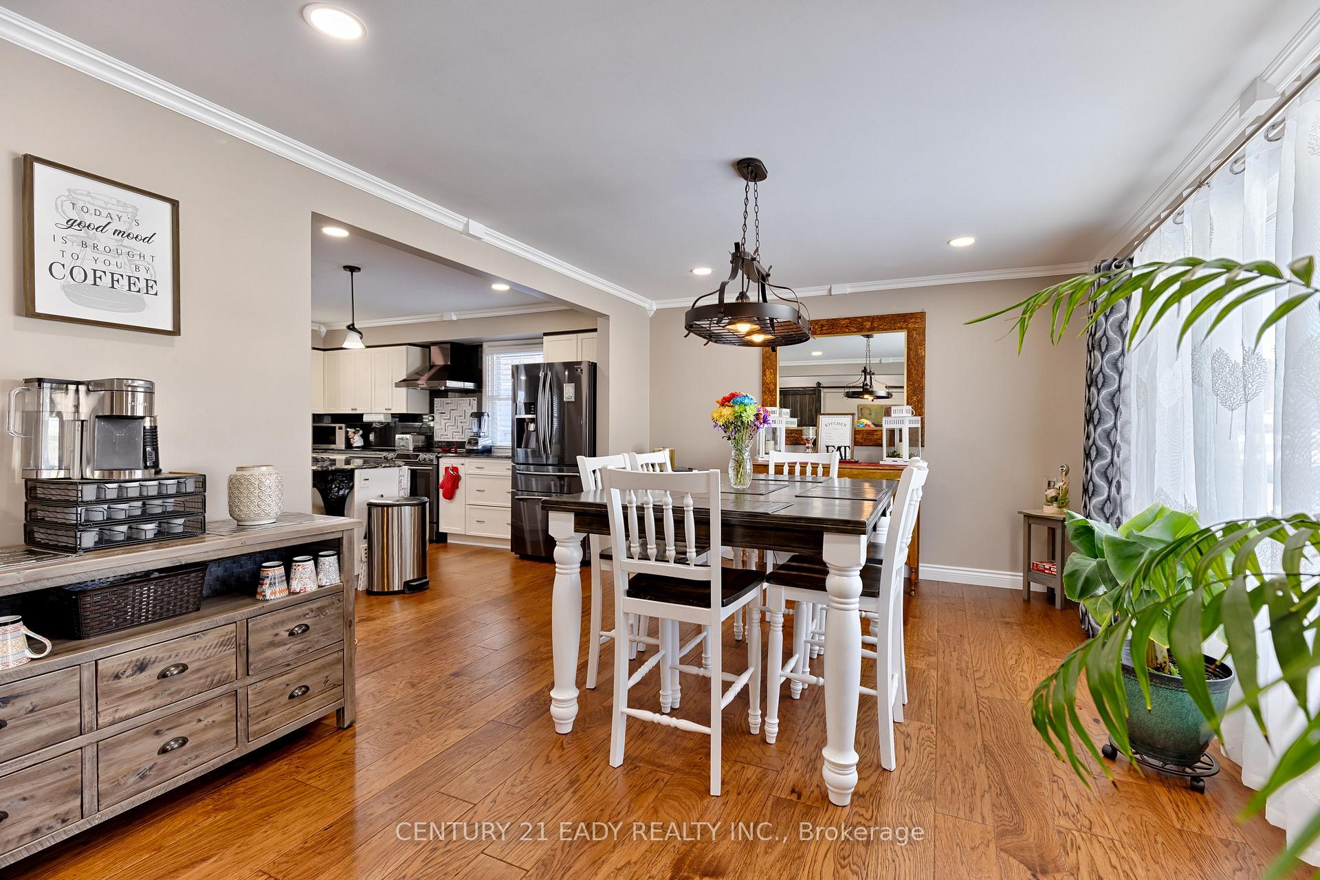 Photo 27 of 201 Wade Avenue, Renfrew — HOMEH