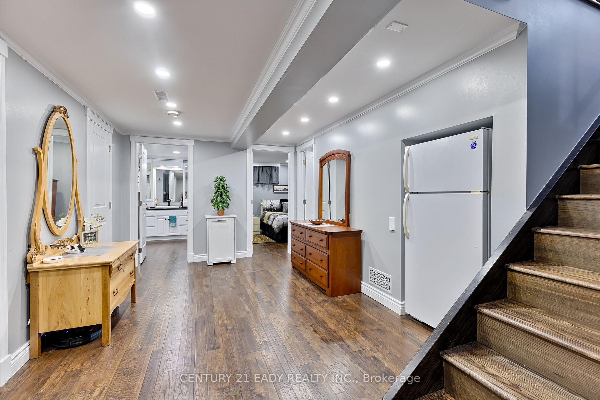 Photo 45 of 201 Wade Avenue, Renfrew — HOMEH