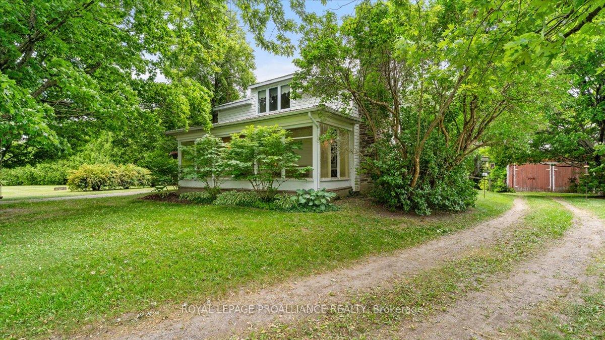 Photo 1 of 75 Pierce Road, Prince Edward County, Bloomfield — HOMEH