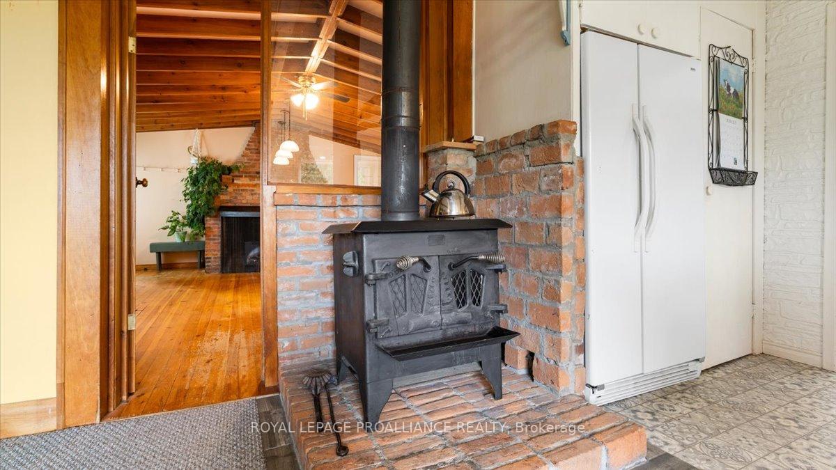 Photo 18 of 75 Pierce Road, Prince Edward County, Bloomfield — HOMEH
