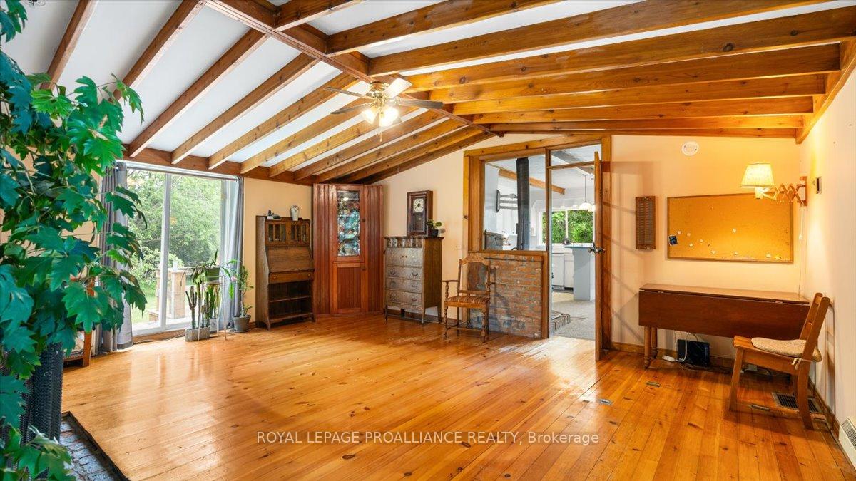 Photo 21 of 75 Pierce Road, Prince Edward County, Bloomfield — HOMEH