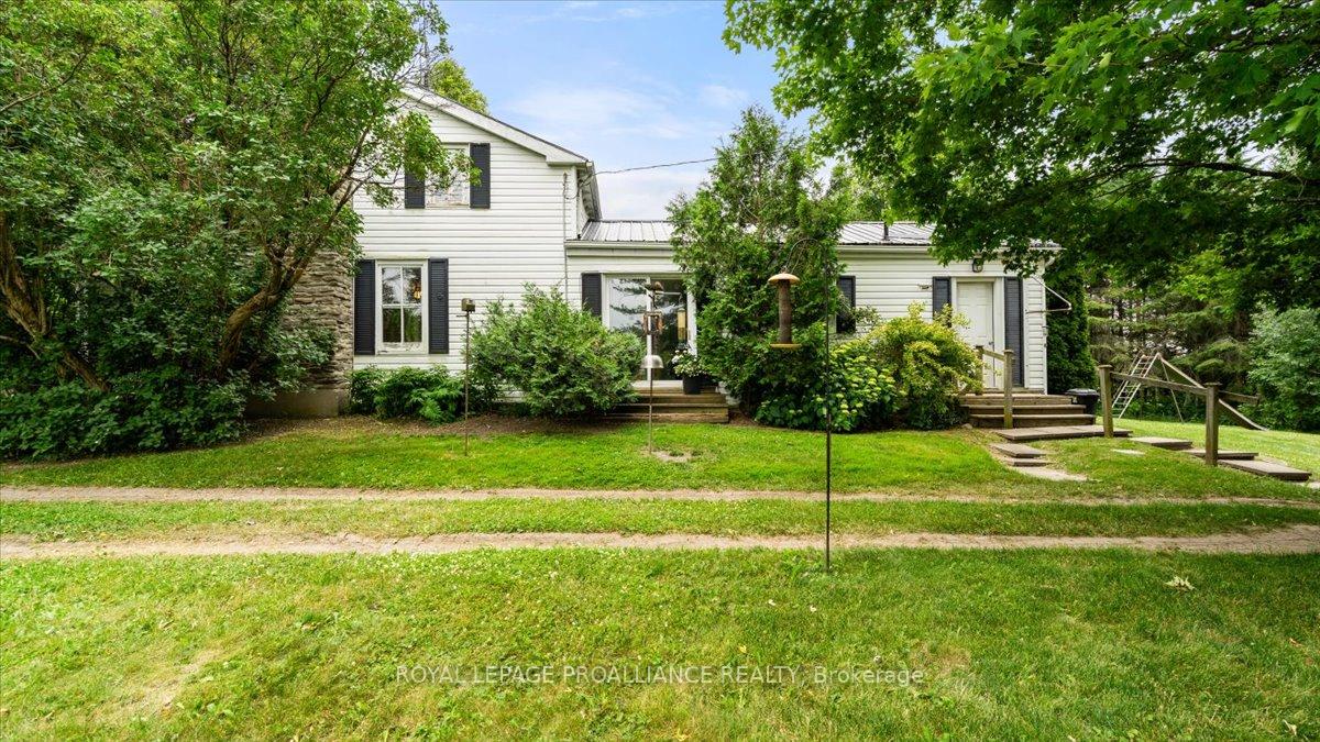 Photo 39 of 75 Pierce Road, Prince Edward County, Bloomfield — HOMEH