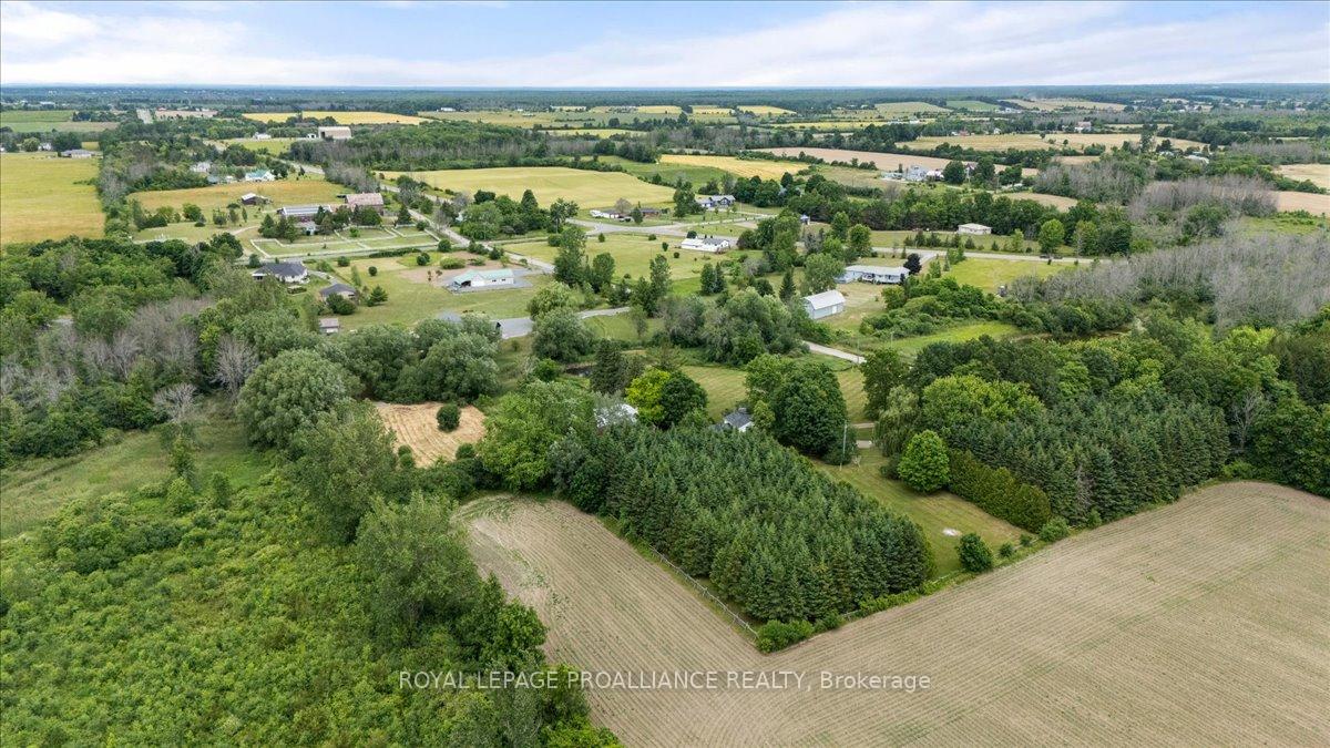 Photo 44 of 75 Pierce Road, Prince Edward County, Bloomfield — HOMEH