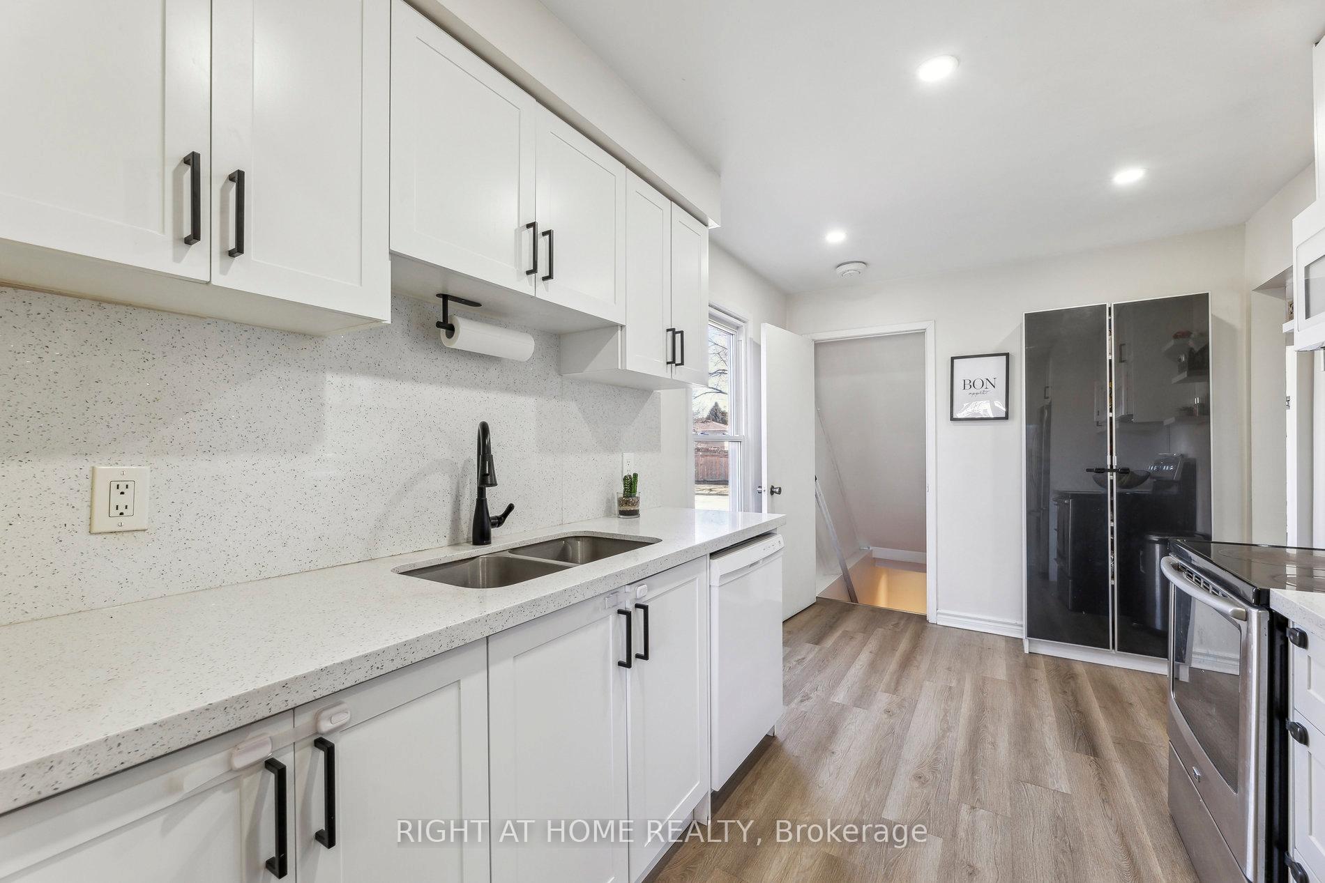 Photo 10 of 1126 Culross Avenue, Pickering, Liverpool — HOMEH