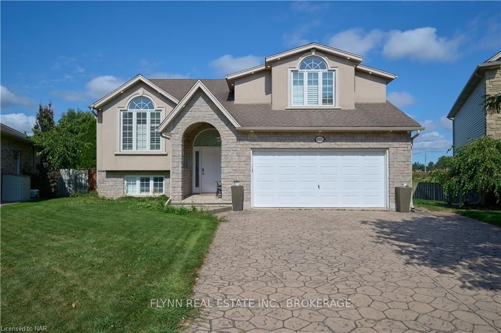 Front of 8207 Beaver Glen Drive