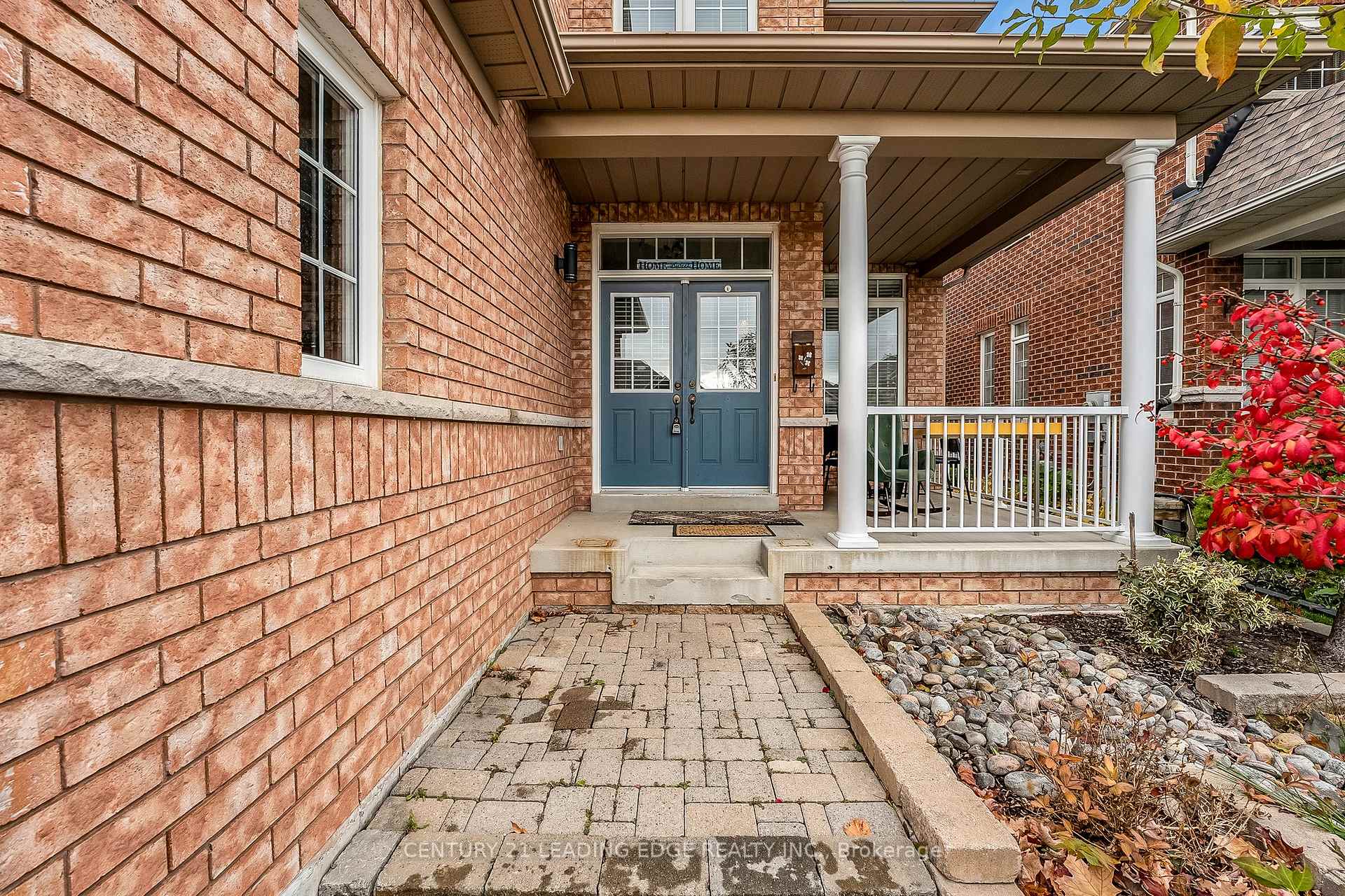 Photo 3 of 984 Coyston Drive, Oshawa, Eastdale — HOMEH