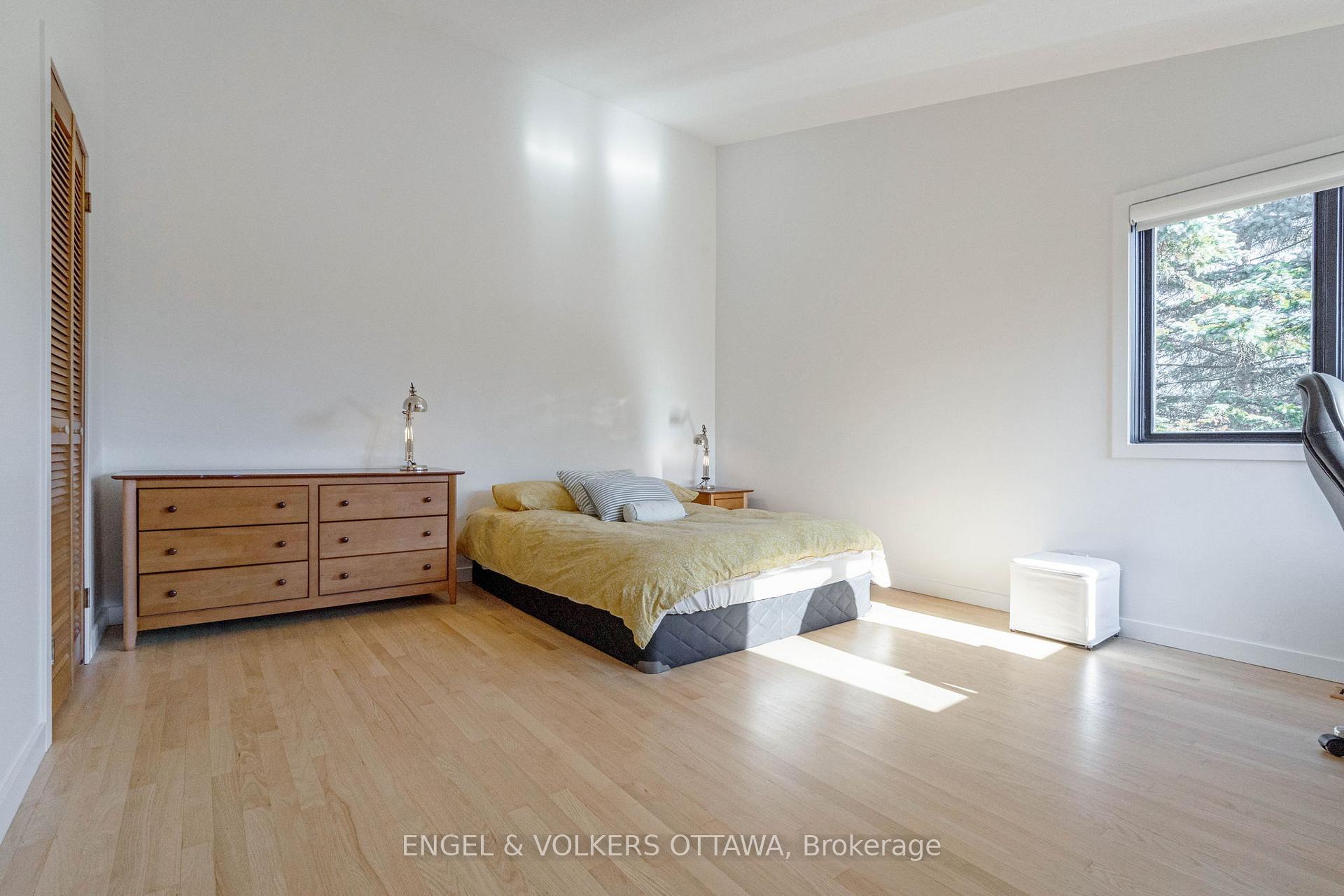 Photo 23 of 1438 Gerald Street, Ottawa, Springridge/East Village — HOMEH