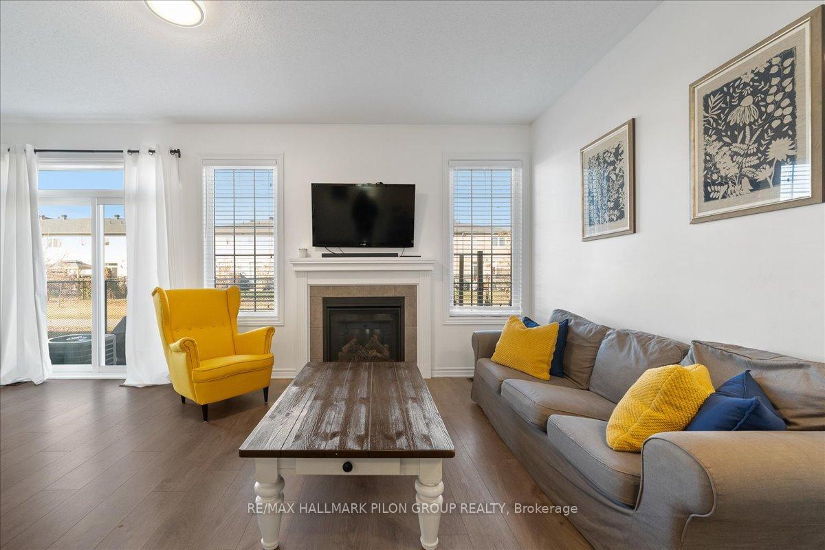 Photo 7 of 229 Willow Aster Circle, Ottawa, Avalon West — HOMEH