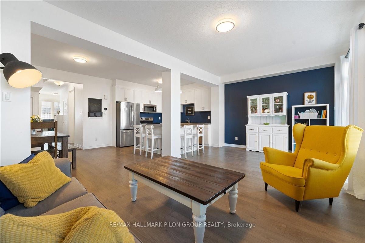 Photo 9 of 229 Willow Aster Circle, Ottawa, Avalon West — HOMEH