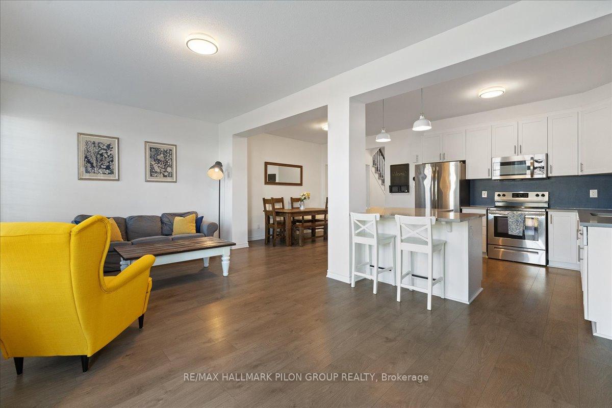Photo 10 of 229 Willow Aster Circle, Ottawa, Avalon West — HOMEH