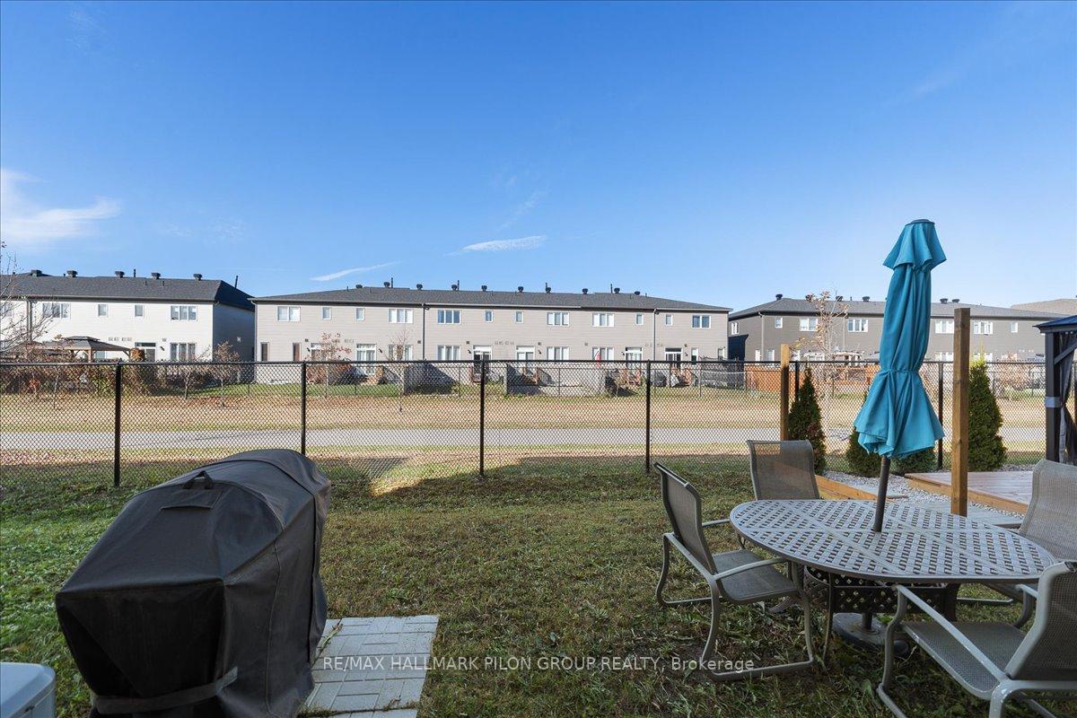 Photo 31 of 229 Willow Aster Circle, Ottawa, Avalon West — HOMEH