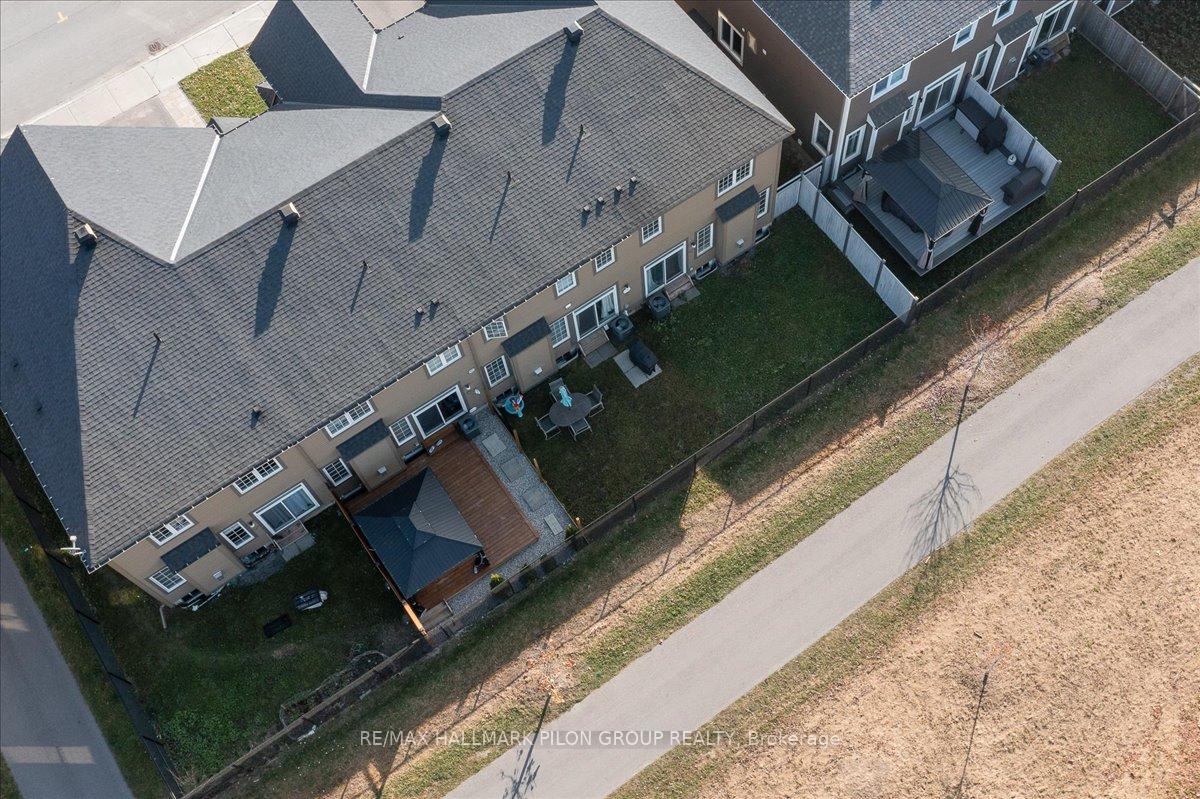 Photo 34 of 229 Willow Aster Circle, Ottawa, Avalon West — HOMEH
