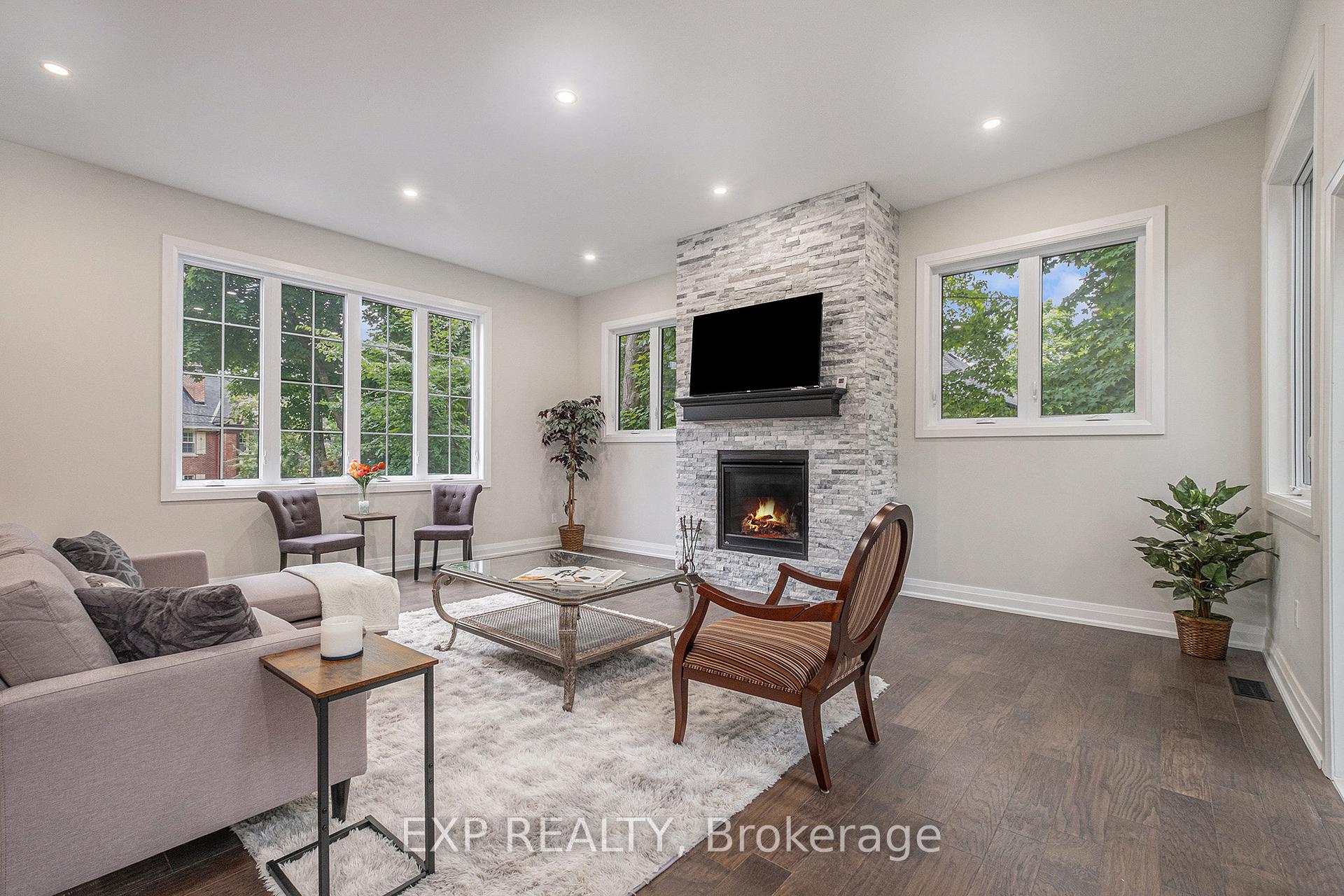 Photo 5 of 161 Maple Lane, Ottawa, Rockcliffe — HOMEH