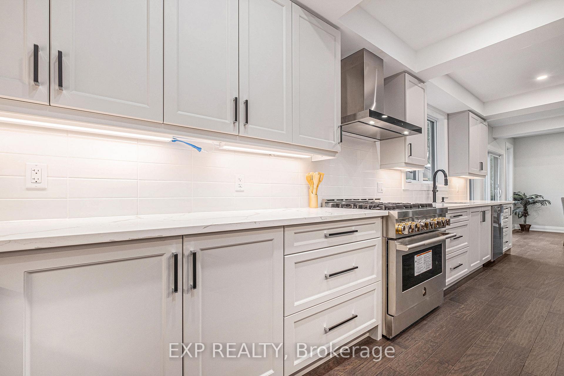 Photo 9 of 161 Maple Lane, Ottawa, Rockcliffe — HOMEH