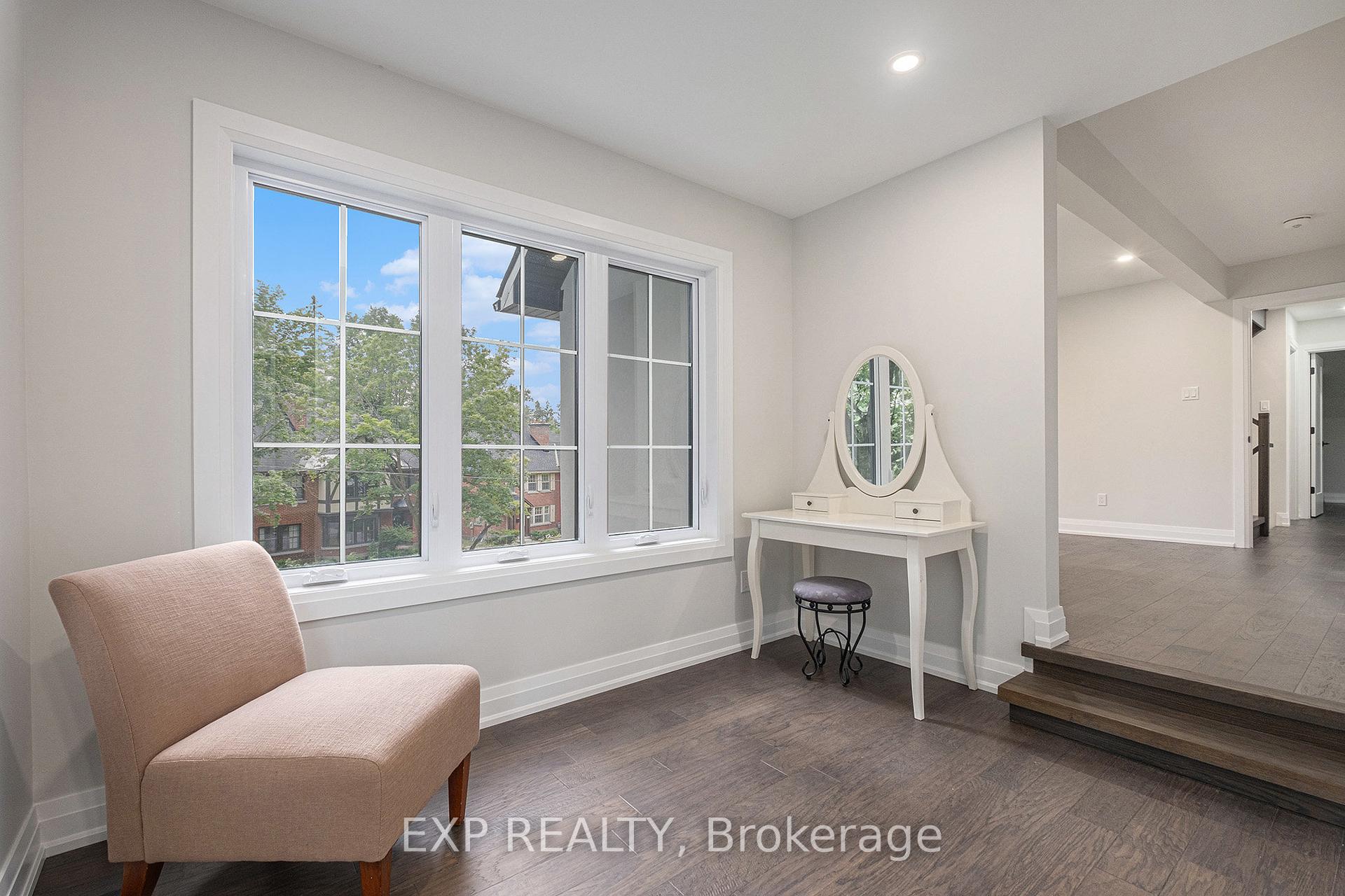 Photo 19 of 161 Maple Lane, Ottawa, Rockcliffe — HOMEH