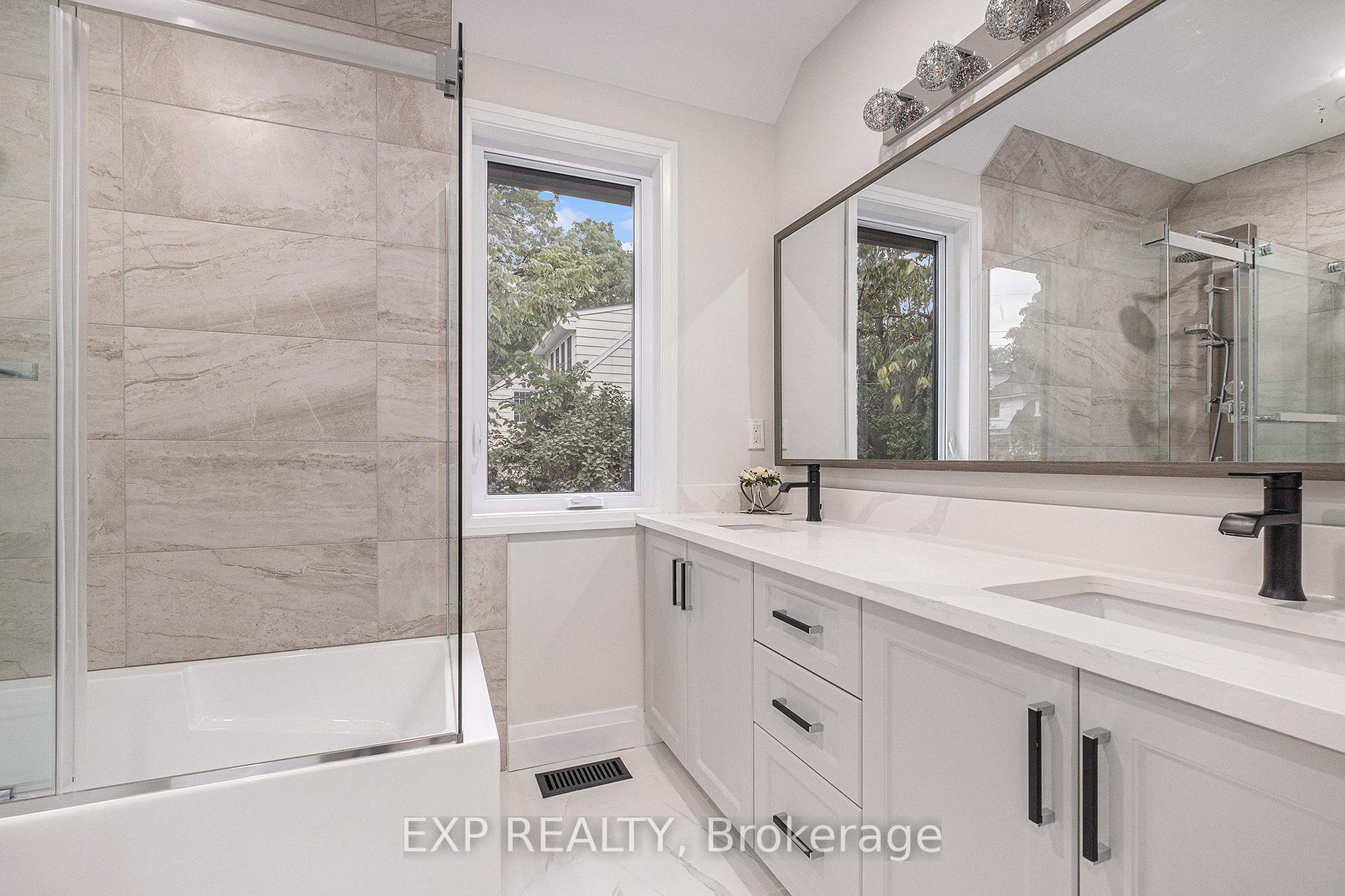 Photo 23 of 161 Maple Lane, Ottawa, Rockcliffe — HOMEH