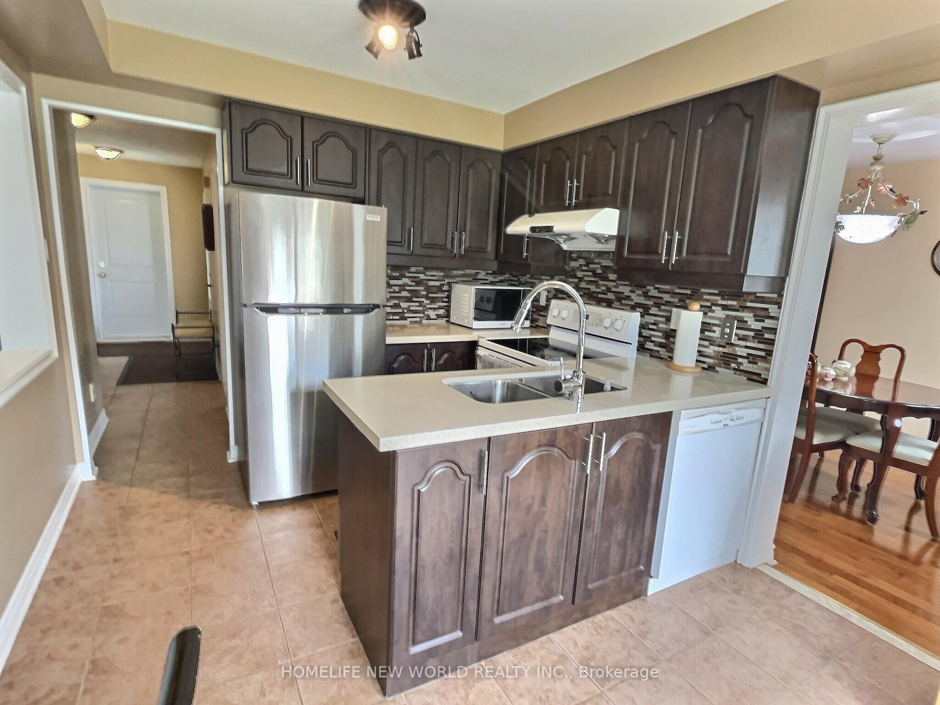Photo 15 of 550 Cattail Court, Pickering, Woodlands — HOMEH