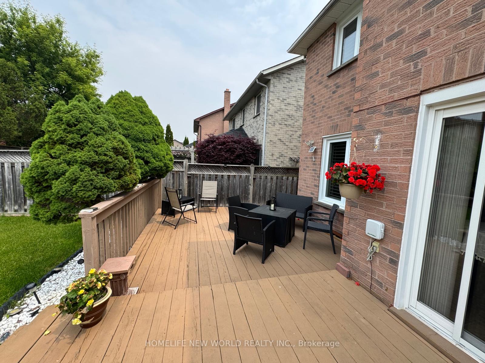 Photo 21 of 550 Cattail Court, Pickering, Woodlands — HOMEH
