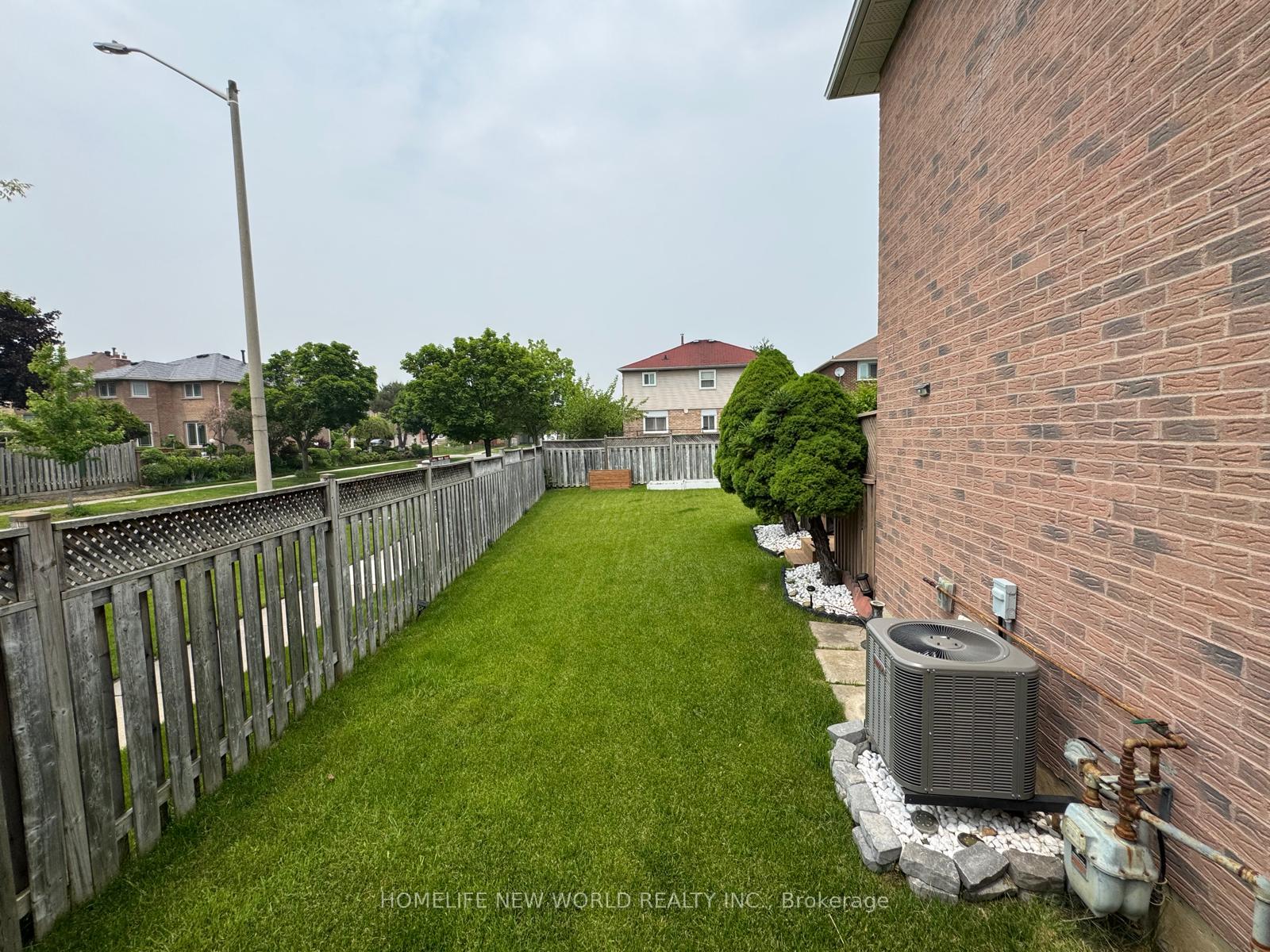 Photo 25 of 550 Cattail Court, Pickering, Woodlands — HOMEH