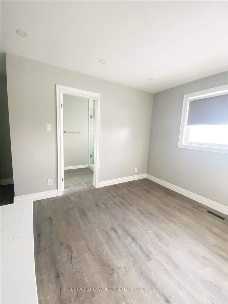 Photo 13 of 757 Taunton Road E, Oshawa, Pinecrest — HOMEH