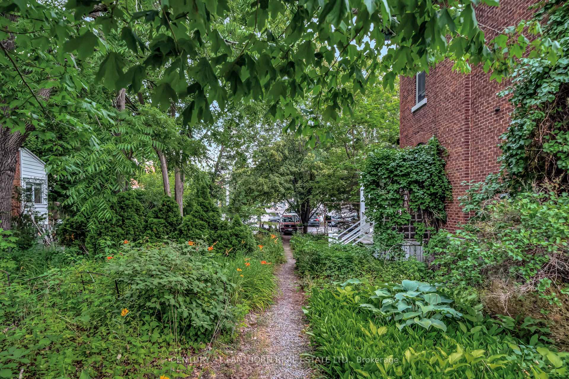 Photo 48 of 76 King Street, Prince Edward County, Picton Ward — HOMEH