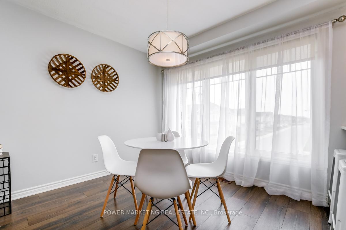 Photo 10 of 319 Sweetfern Crescent, Ottawa, Avalon West — HOMEH