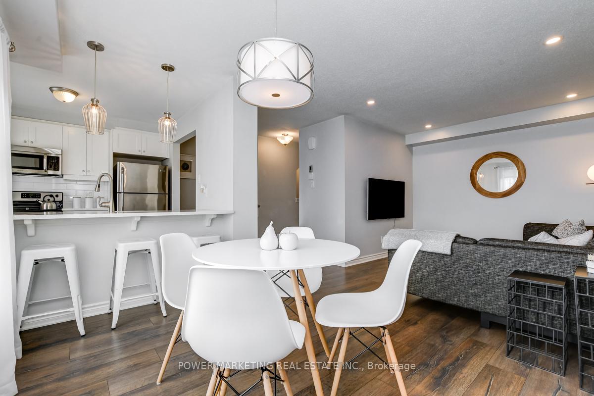 Photo 13 of 319 Sweetfern Crescent, Ottawa, Avalon West — HOMEH