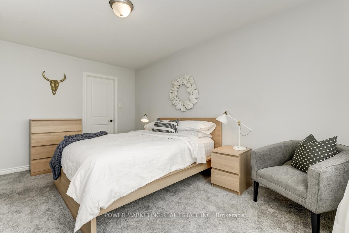 Photo 20 of 319 Sweetfern Crescent, Ottawa, Avalon West — HOMEH