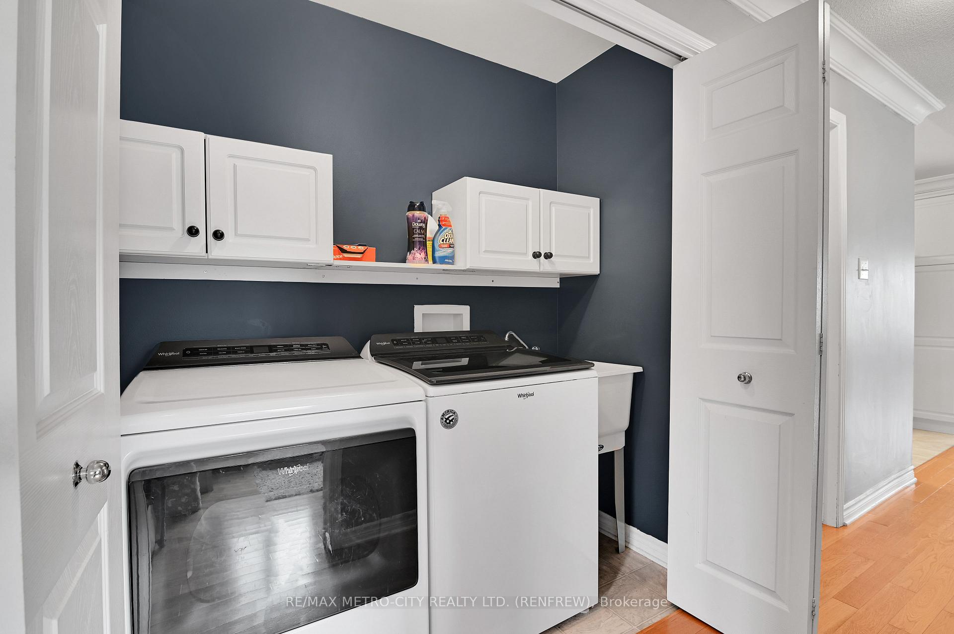 Photo 14 of 91 Haramis Drive, Renfrew — HOMEH