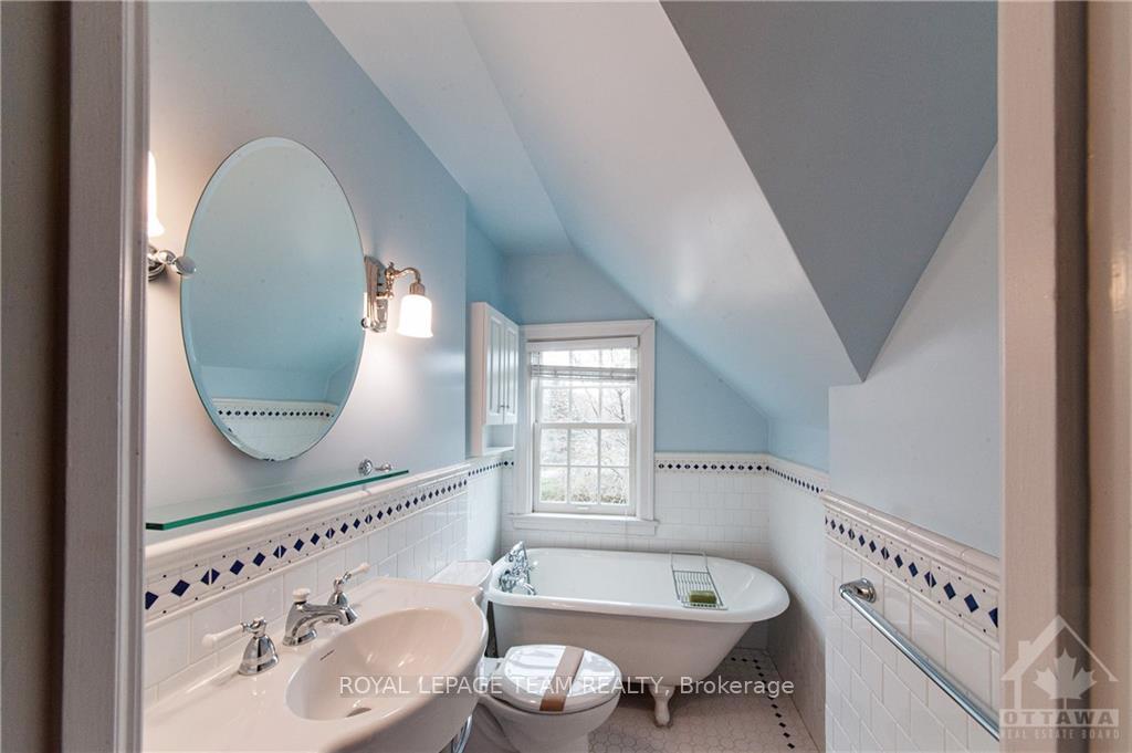 Photo 19 of 250 Thorold Road, Ottawa, Rockcliffe — HOMEH