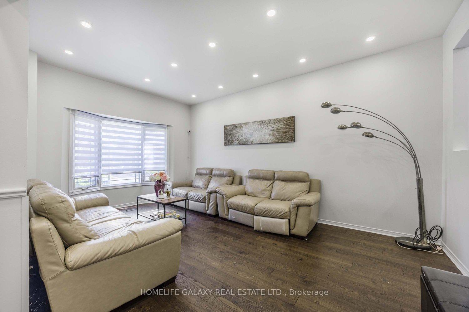 Photo 5 of 592 Maitland Drive, Pickering, Rosebank — HOMEH