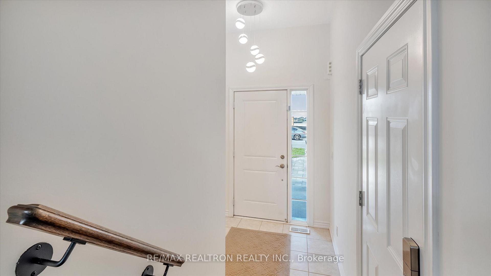Photo 6 of 106 Symington Avenue, Oshawa, Windfields — HOMEH