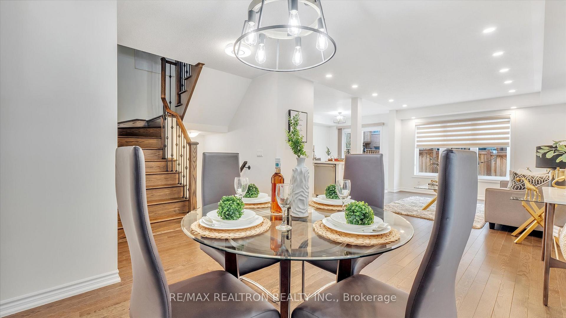 Photo 10 of 106 Symington Avenue, Oshawa, Windfields — HOMEH