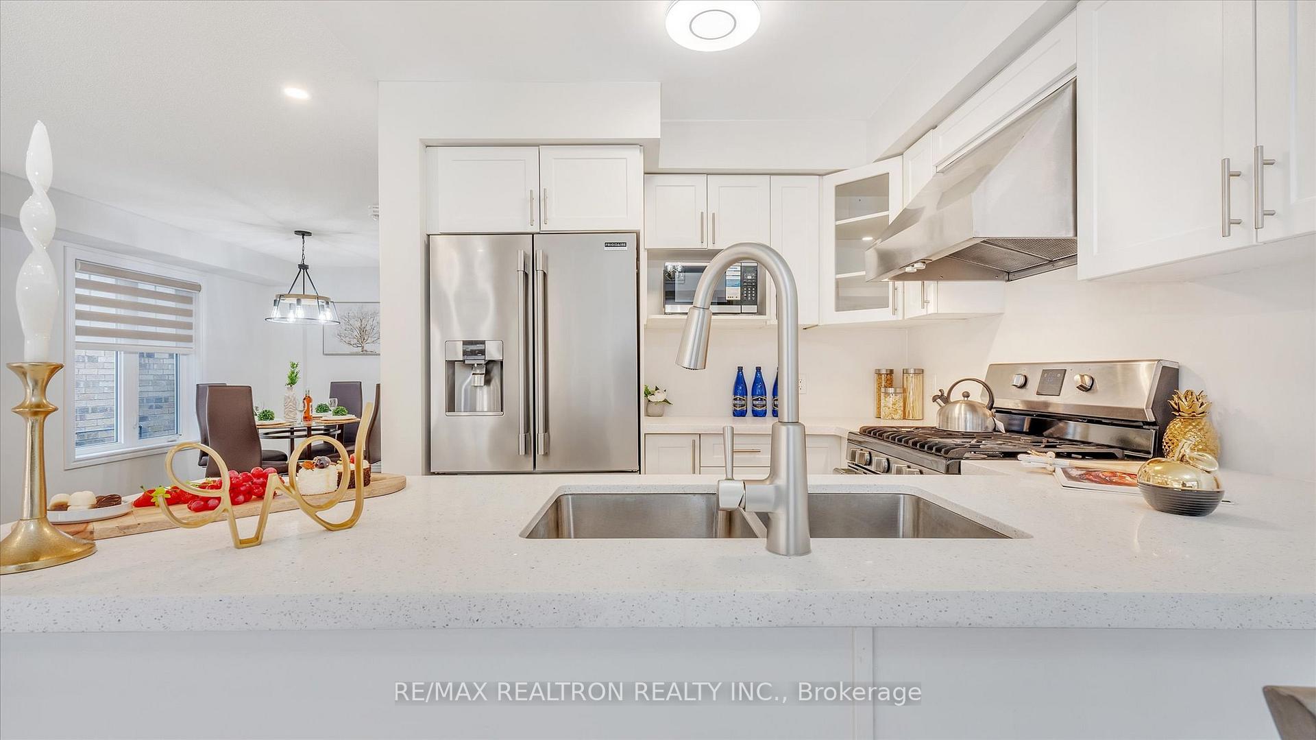 Photo 17 of 106 Symington Avenue, Oshawa, Windfields — HOMEH