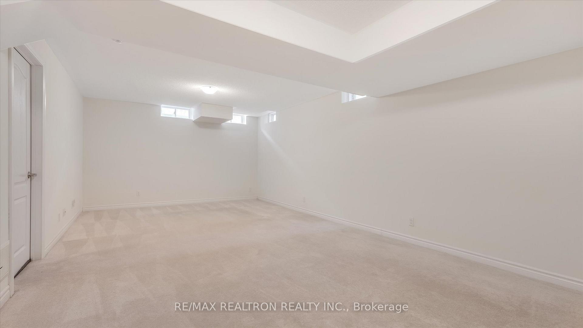 Photo 32 of 106 Symington Avenue, Oshawa, Windfields — HOMEH