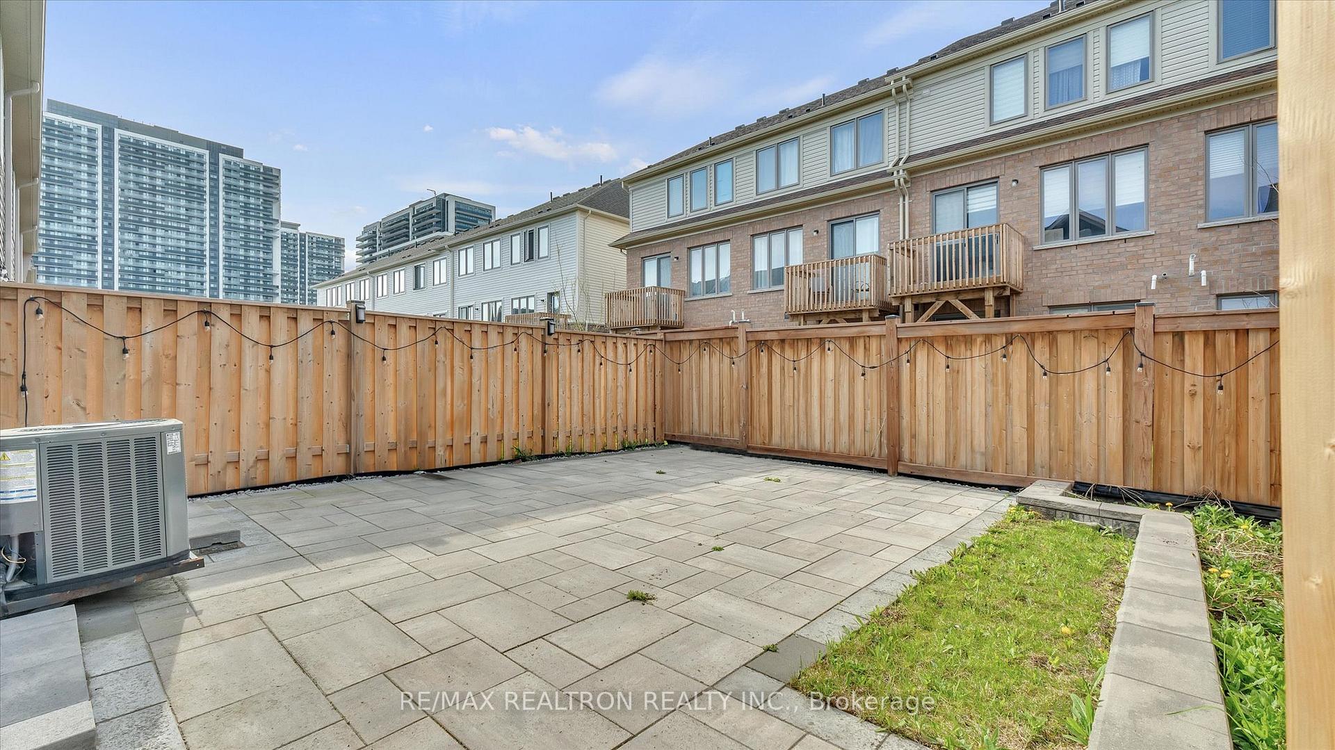 Photo 34 of 106 Symington Avenue, Oshawa, Windfields — HOMEH