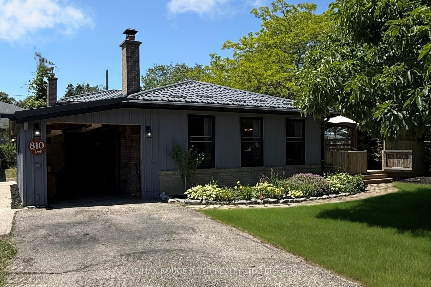 Front of 810 Zator Avenue