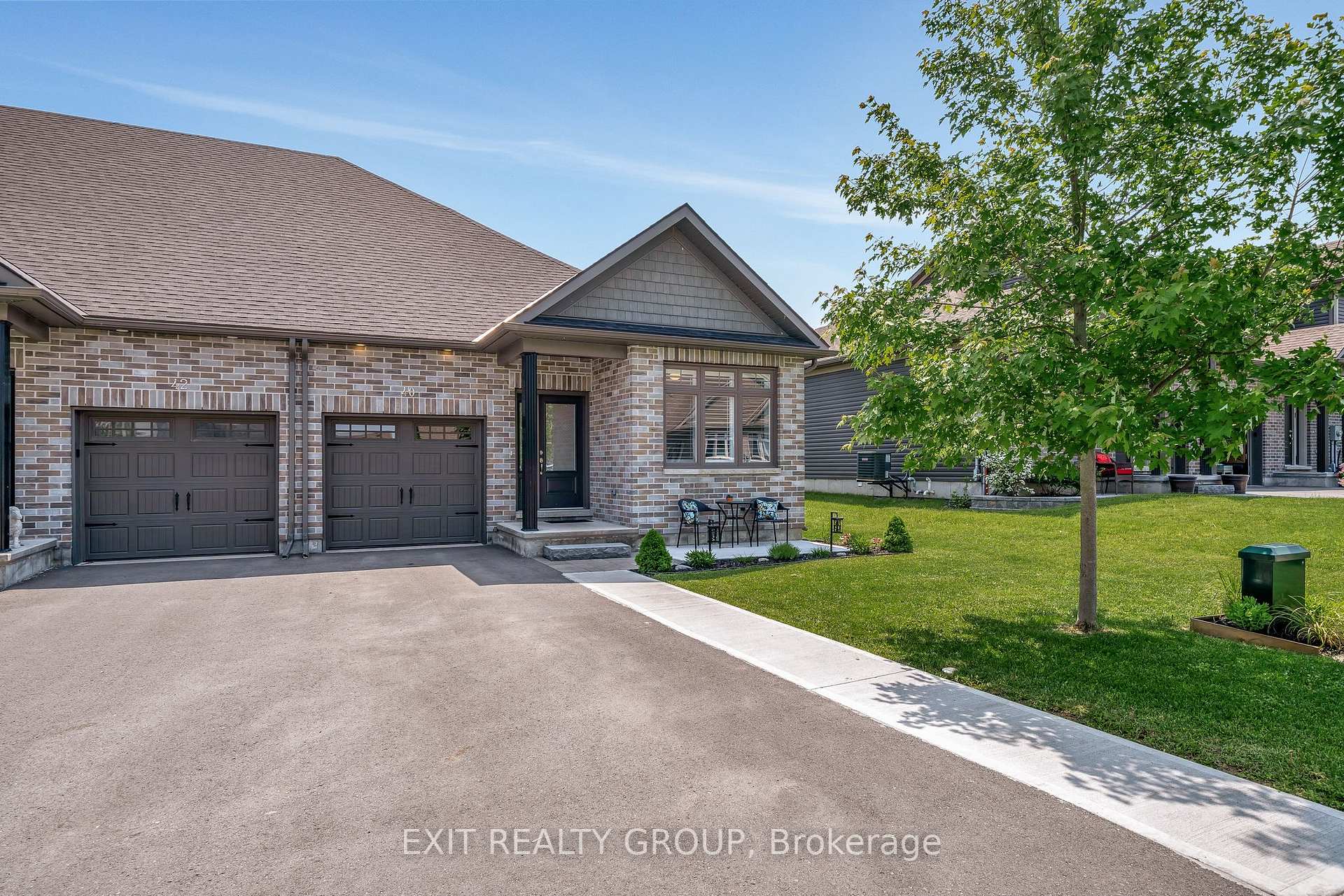 Photo 2 of 40 Curtis Street, Prince Edward County, Picton Ward — HOMEH